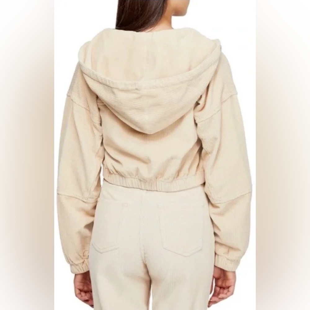 BDG ⭐️ Urban Outfitters Cream Corduroy Cropped Zip Hoodie Jacket Size Small ✨ - Picture 7 of 10